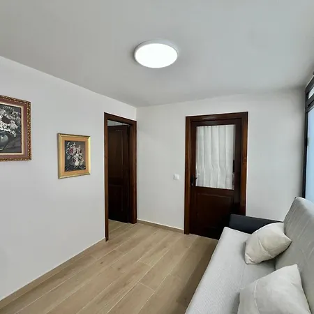 La Casita Del Almacigo I By Sydney Guía de Isora