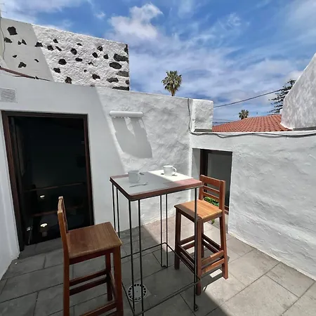 La Casita Del Almacigo I By Sydney *