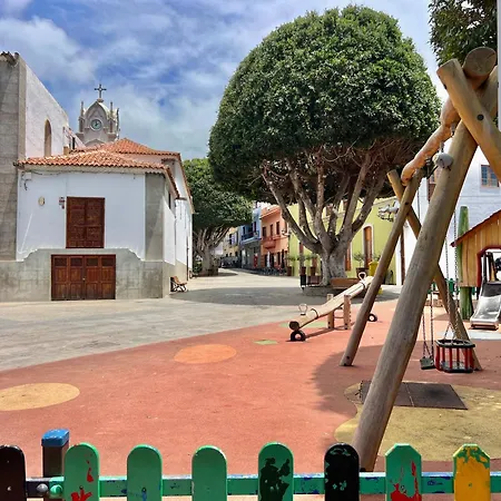 La Casita Del Almacigo I By Sydney *